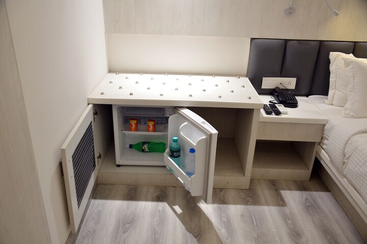 Room 43 of 70