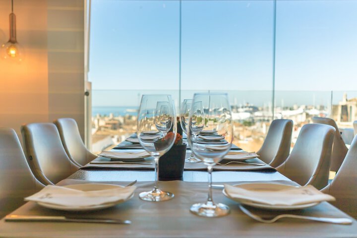 Dining 60 of 73