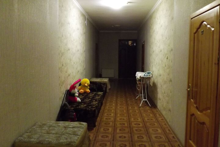 Ballroom/Hall 4 of 21