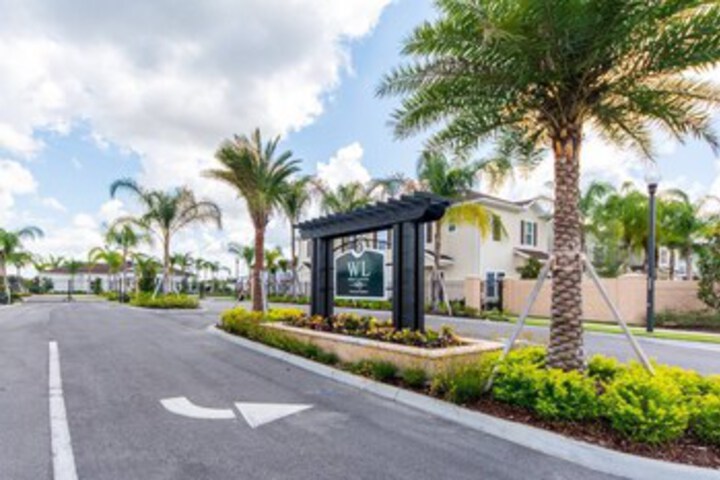 Property Grounds 7 of 12