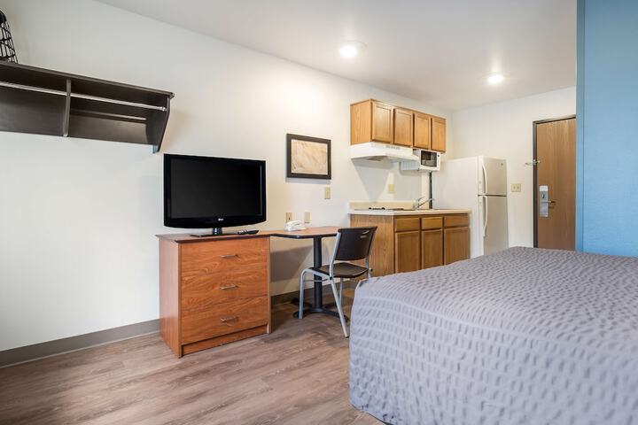 Double Bed Kitchen (4 of 12)