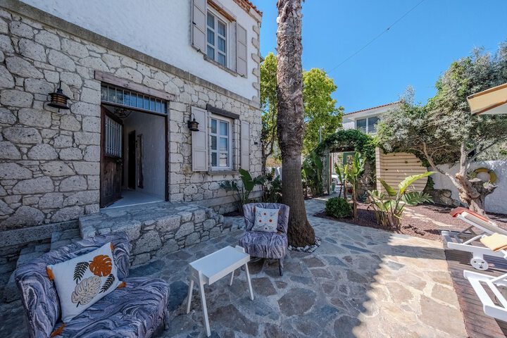 Terrace/Patio 69 of 78