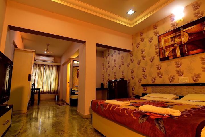 Room 9 of 47