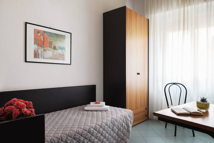 Room 15 of 72