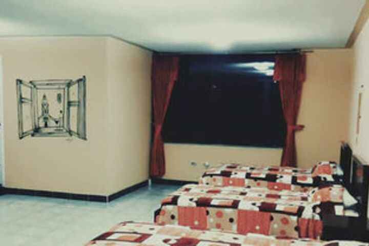 Room 16 of 22
