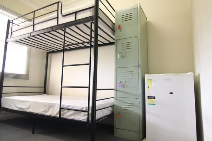 Room 3 of 22