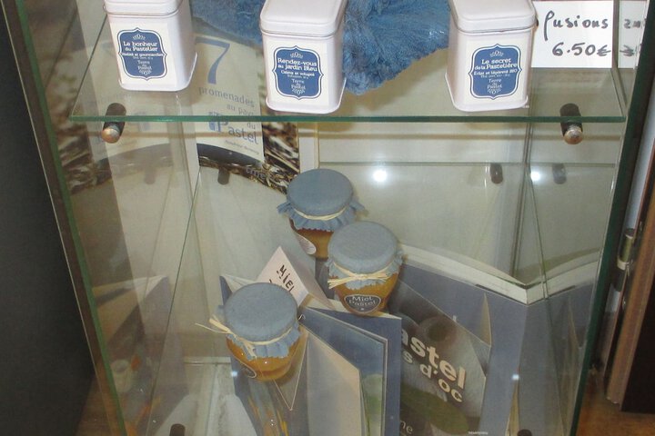 Gift Shop 46 of 62