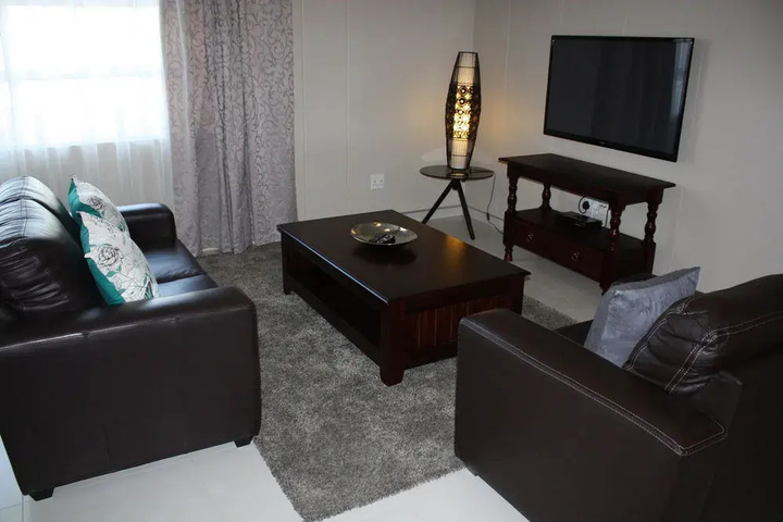 Room 3 of 25