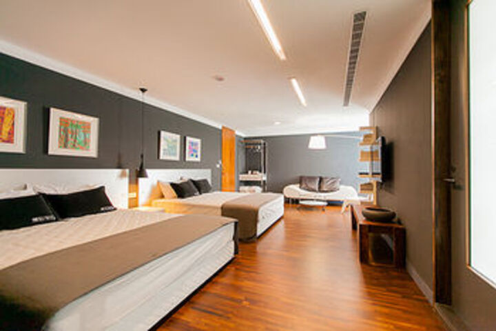 Room 16 of 45