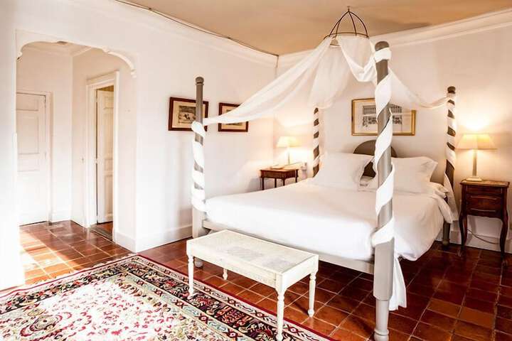 Room 14 of 35