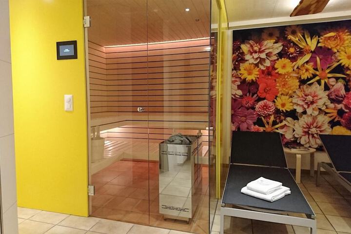 Room 20 of 72