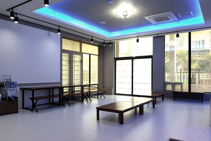 Room 15 of 150