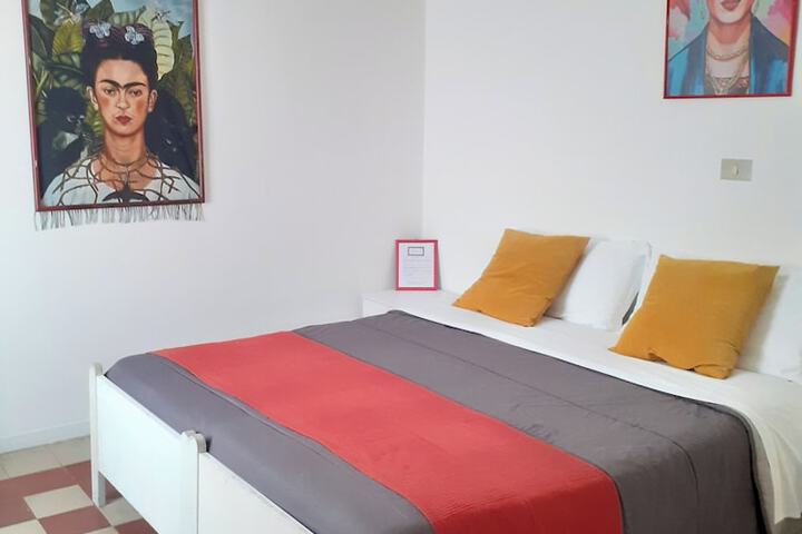 Room 15 of 92