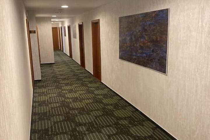 Ballroom/Hall 35 of 38