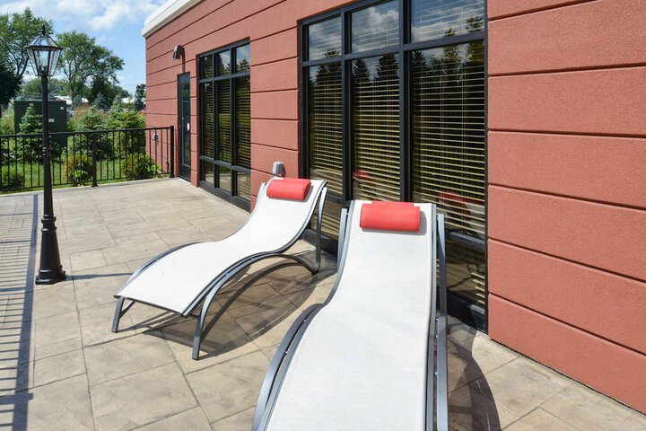 Terrace/Patio 37 of 47