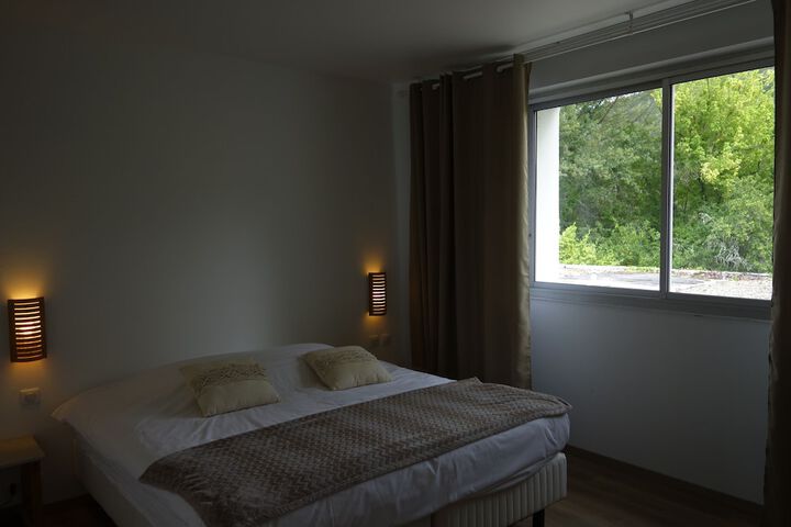 Room 17 of 52