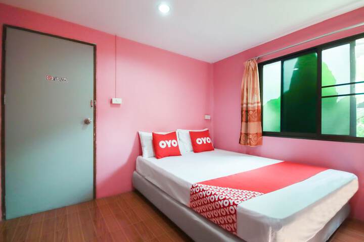 Room 10 of 27