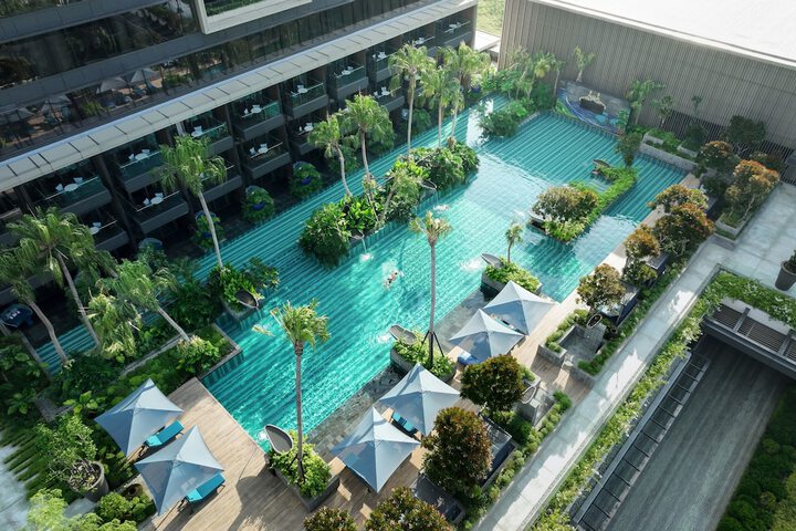 Pool 15 of 39