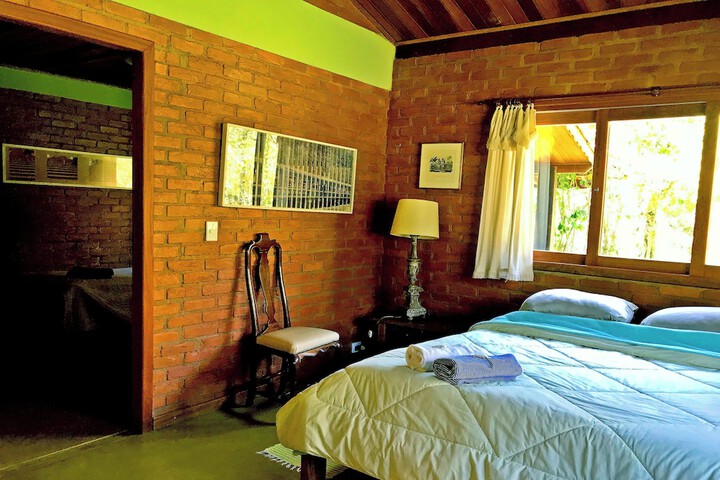 Room 6 of 46