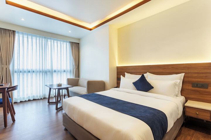 Room 4 of 48