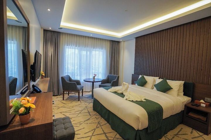 Room 14 of 26