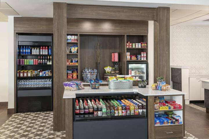 Snack bar