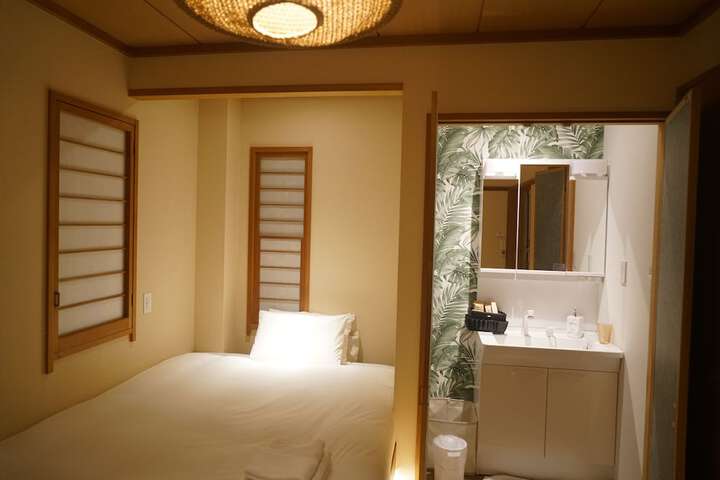 Room 57 of 149