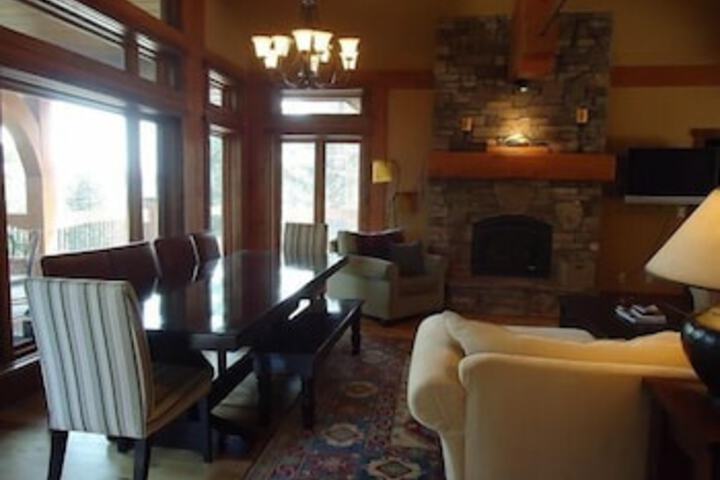 Photo of Council Court at Tamarack Resort