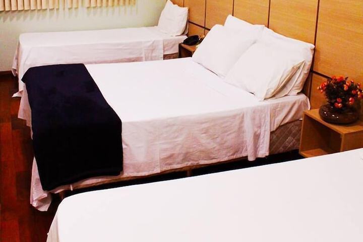 Room 6 of 20