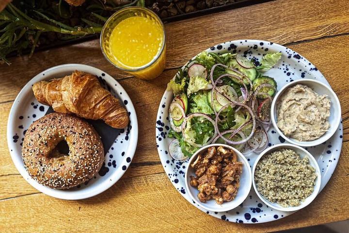 Breakfast/Coffee Service 129 of 145