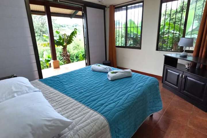 Room 5 of 30