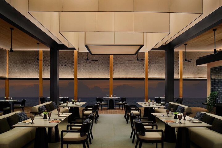 Dining 121 of 194