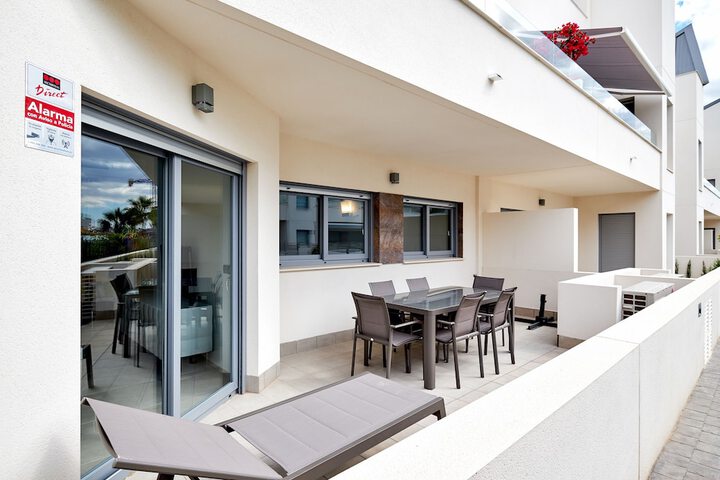 Terrace/Patio 10 of 25