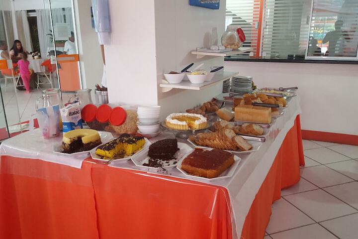 Breakfast area