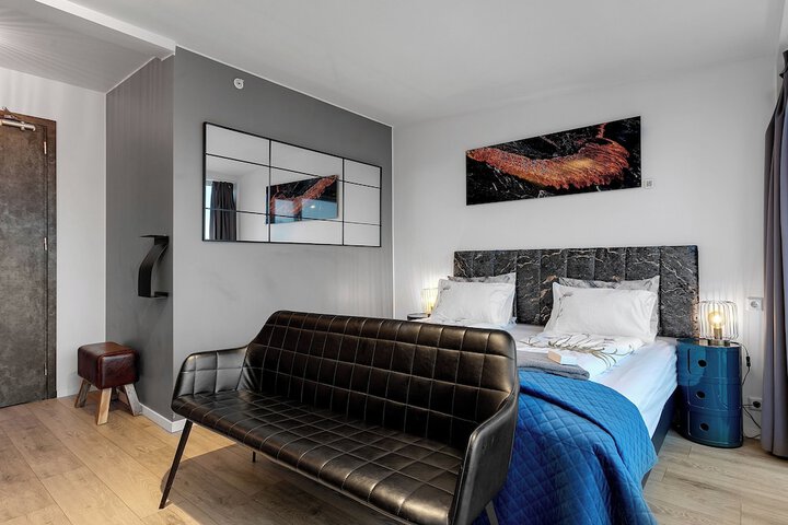 Room 60 of 219