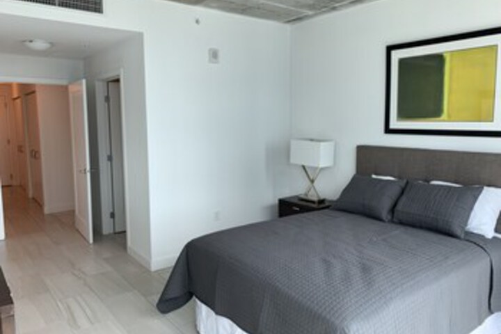 Room 49 of 72