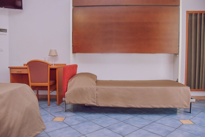 Room 21 of 79