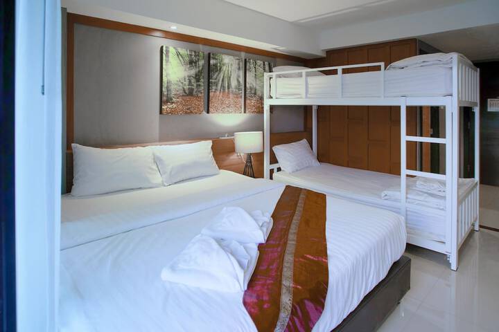 Room 37 of 181