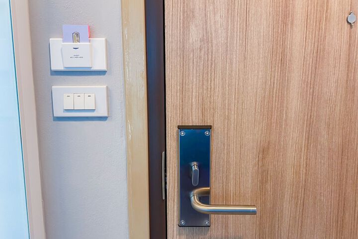 Room 21 of 46