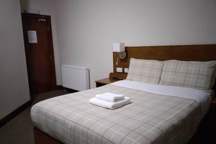 Room 11 of 26