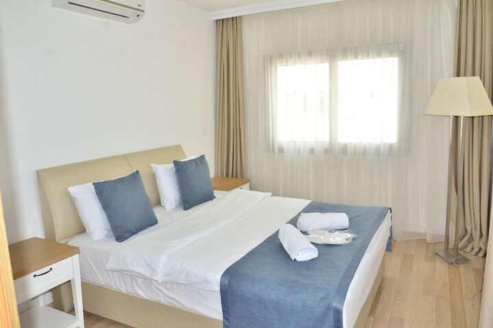 Room 3 of 19