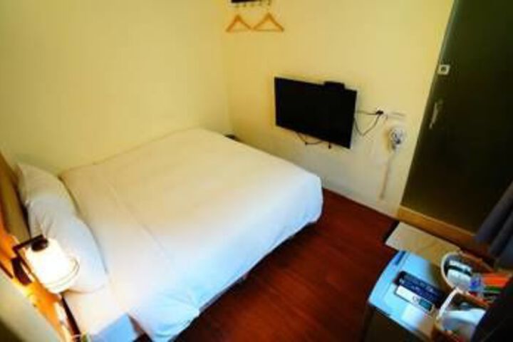 Room 47 of 52