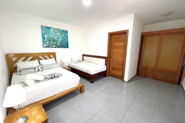 Room 3 of 50
