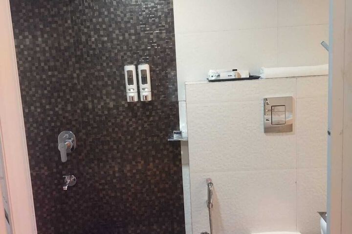 Room 39 of 50