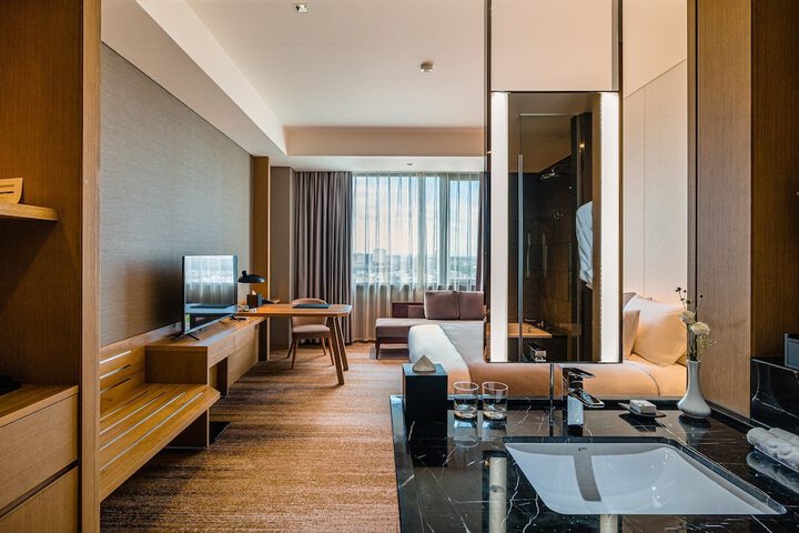Room 43 of 139