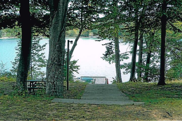 Property Grounds 42 of 58