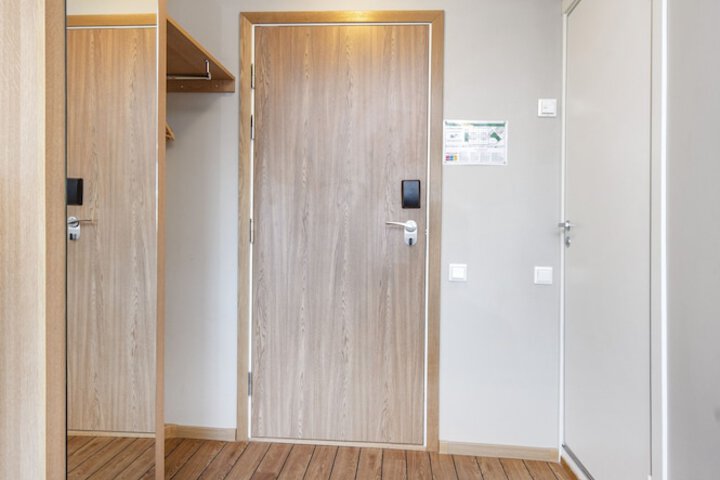 Room 14 of 78