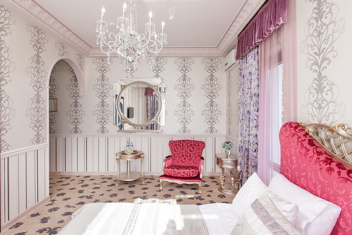 Room 12 of 64