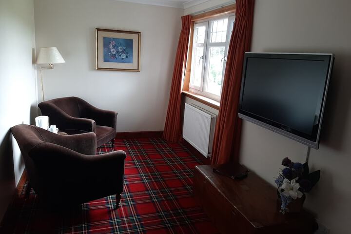 Room 6 of 70