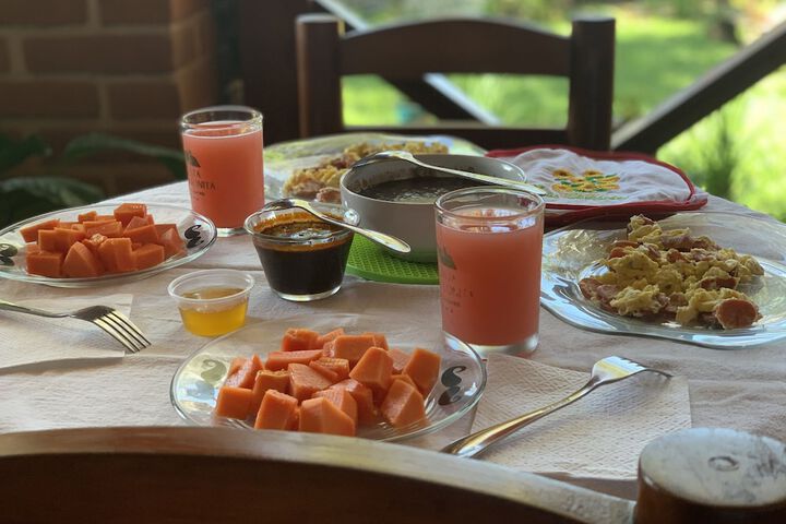 Breakfast/Coffee Service 150 of 230